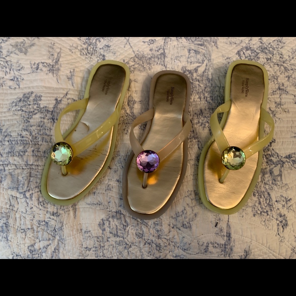 COPY - Vera Wang sandals. Purple. Size 8.
